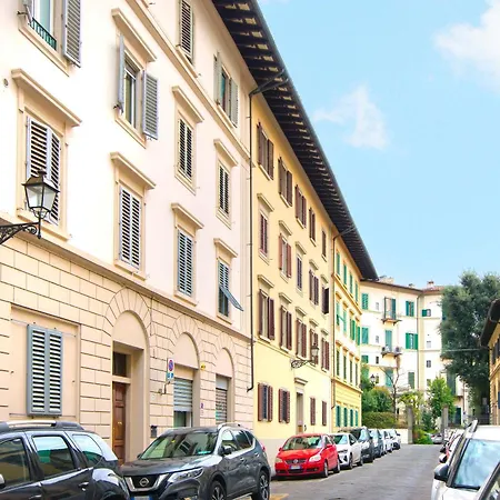 Paolo And Carlotta'S Home - Large And Central Apartment Between Two Nice Parks-3
